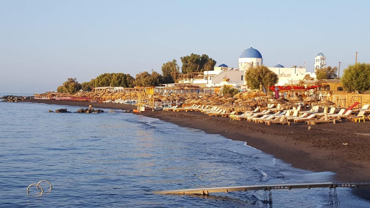 Santorini Pleasure Studios 산토리니 외부 사진