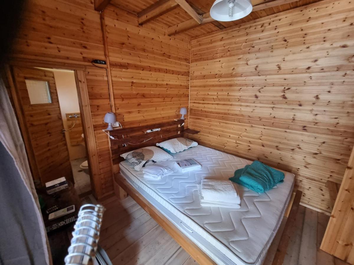 Santorini Pleasure Studios 산토리니 외부 사진